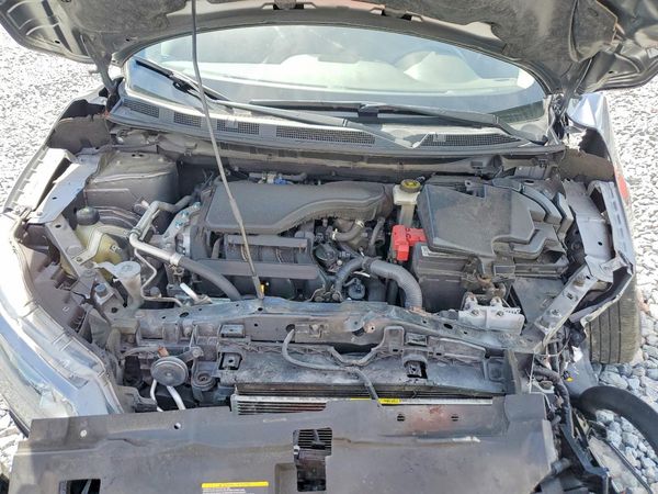 2021 NISSAN ROGUE SL — Engine bay