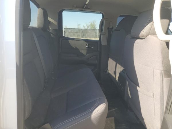 2022 NISSAN FRONTIER Crew Cab