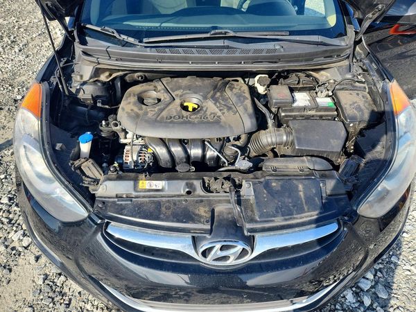 2013 HYUNDAI ELANTRA