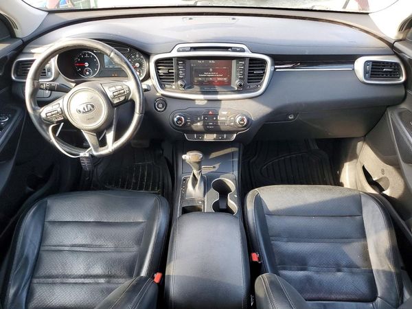 2017 KIA SORENTO