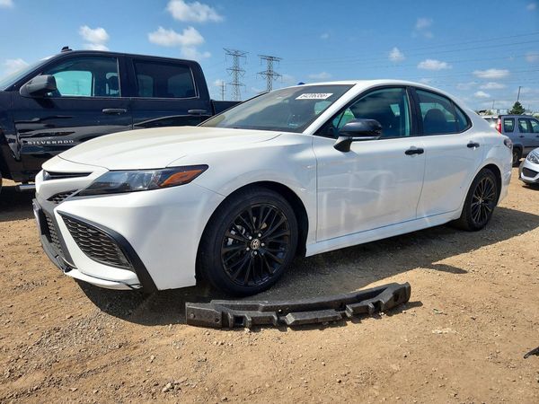 2022 TOYOTA CAMRY