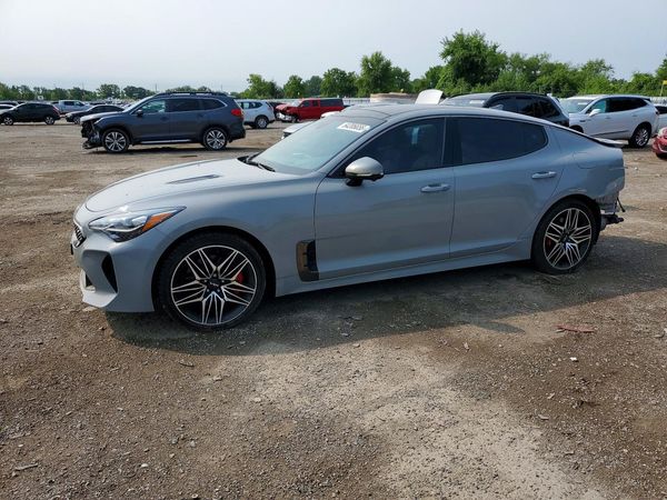2022 KIA STINGER GT2