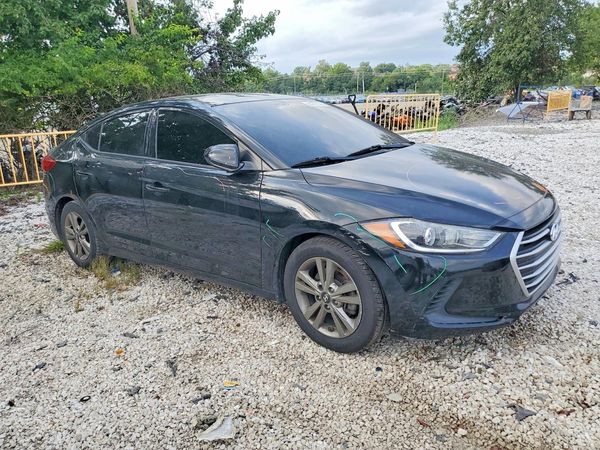 2018 HYUNDAI ELANTRA