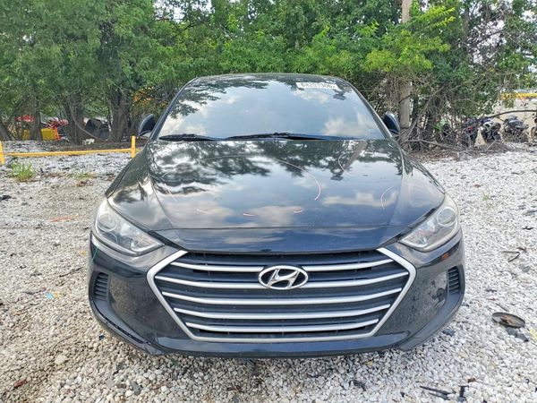 2018 HYUNDAI ELANTRA