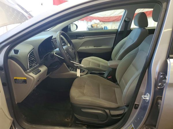 2017 HYUNDAI ELANTRA SE Base