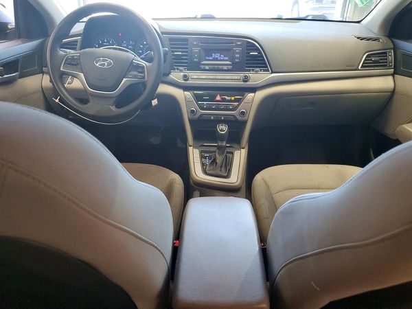 2017 HYUNDAI ELANTRA SE Base