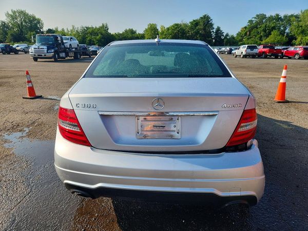 2012 MERCEDES-BENZ C C300 4-MATIC