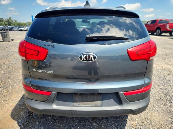 2015 KIA SPORTAGE GL - Middle-low