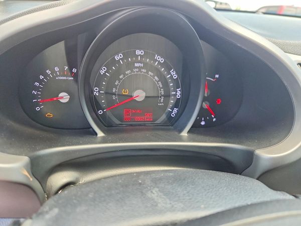 2015 KIA SPORTAGE GL - Middle-low