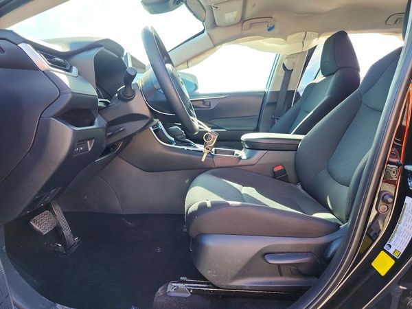 2025 TOYOTA RAV4