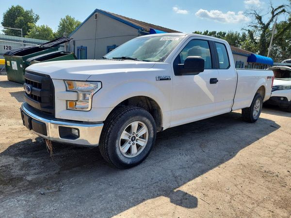 2017 FORD F150 SuperCab