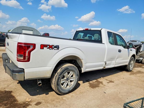 2017 FORD F150 SuperCab