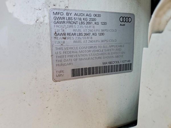 2020 AUDI Q3 quattro Premium Plus