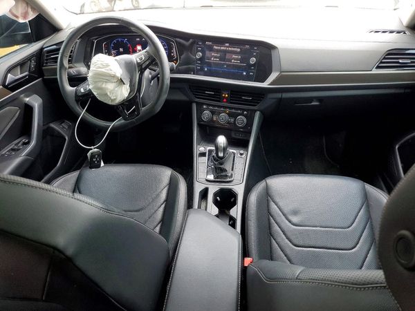 2021 VOLKSWAGEN JETTA SEL Premium