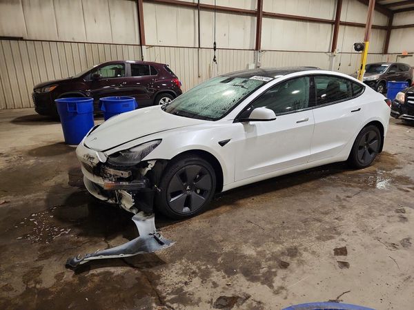 2021 TESLA MODEL 3