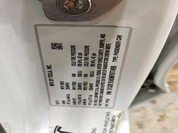 2021 TESLA MODEL 3