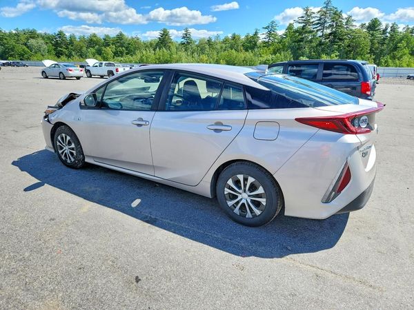 2021 TOYOTA PRIUS