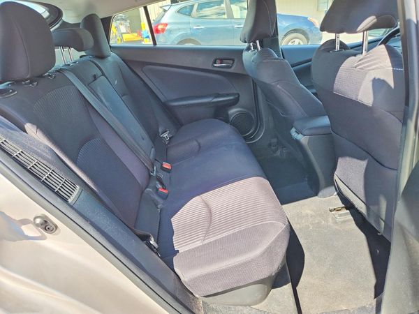 2021 TOYOTA PRIUS