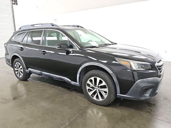 2020 SUBARU OUTBACK Premium — Passenger 3/4