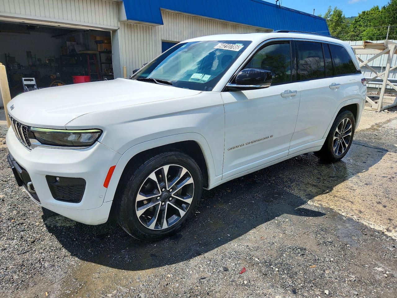 2022 JEEP GRAND CHEROKEE OVERLAND 4X4