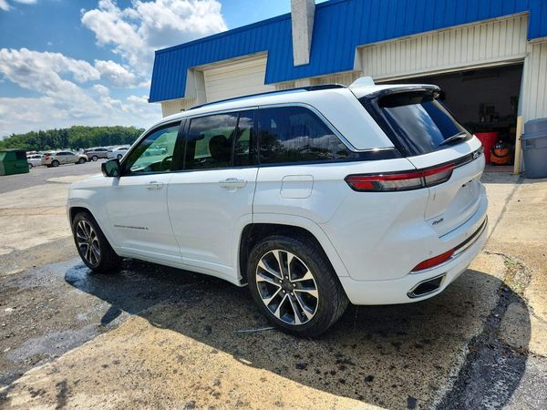 2022 JEEP GRAND CHEROKEE OVERLAND 4X4