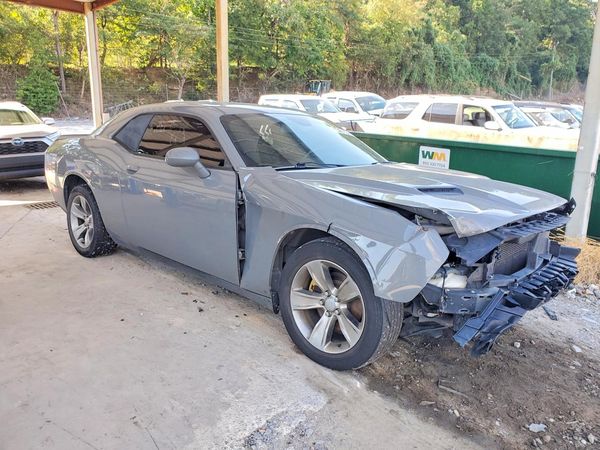 2019 DODGE CHALLENGER SXT — Passenger 3/4
