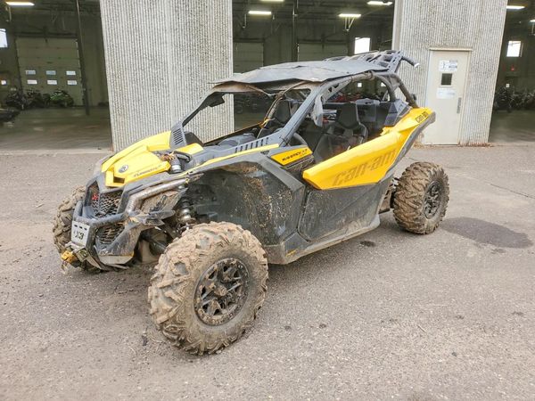 2018 CAN-AM MAVERICK X3 XDS 64