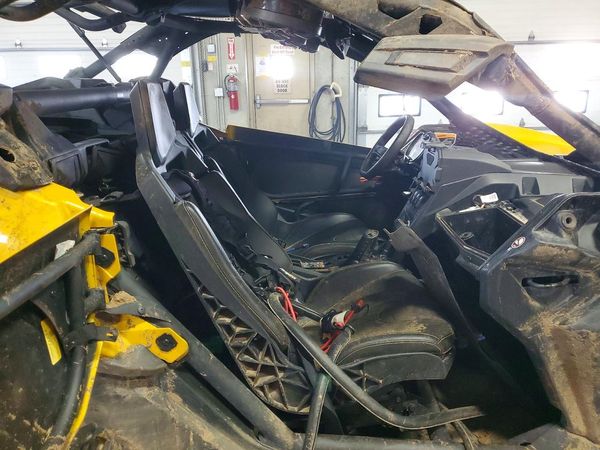 2018 CAN-AM MAVERICK X3 XDS 64