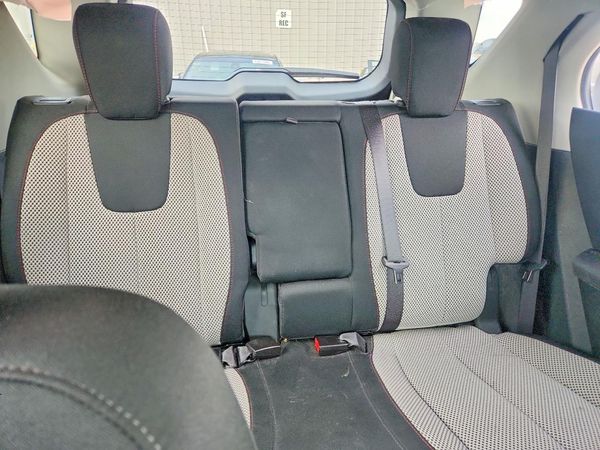 2017 CHEVROLET EQUINOX LT / FL