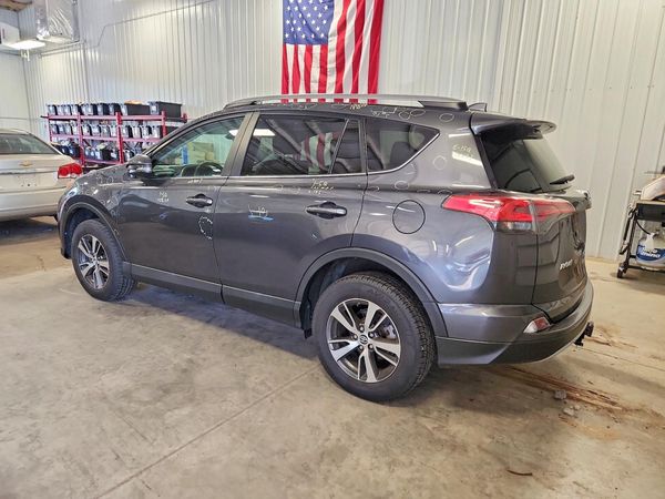 2018 TOYOTA RAV4 Adventure/XLE