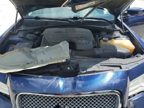 2017 CHRYSLER 300