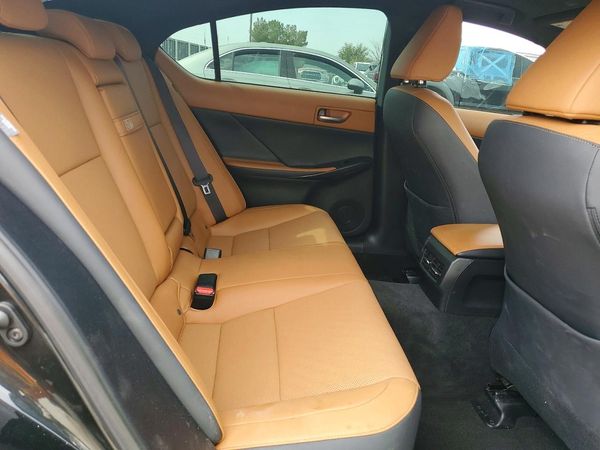 2024 LEXUS IS 350