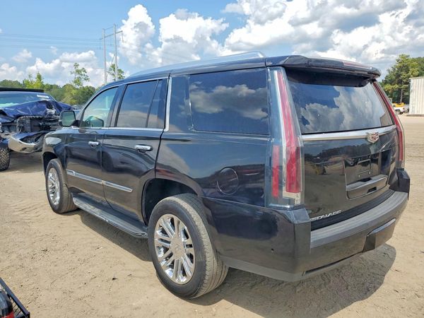 2018 CADILLAC ESCALADE