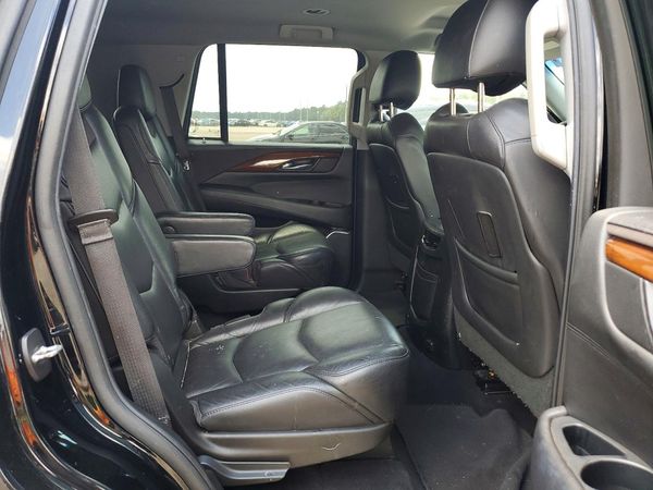2018 CADILLAC ESCALADE