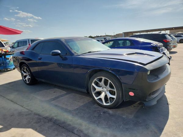 2016 DODGE CHALLENGER SXT