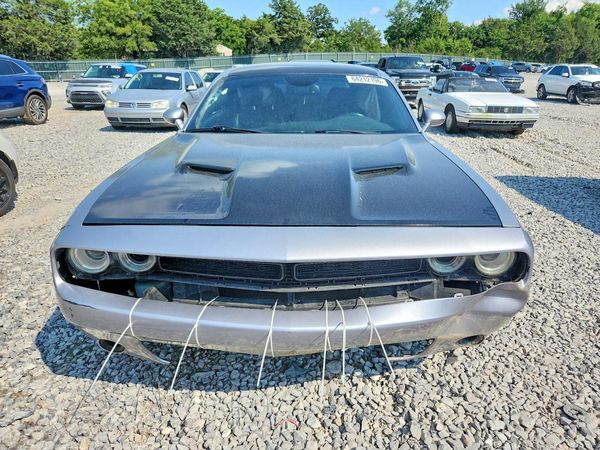 2015 DODGE CHALLENGER SXT