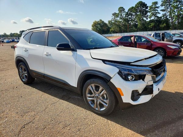 2023 KIA SELTOS