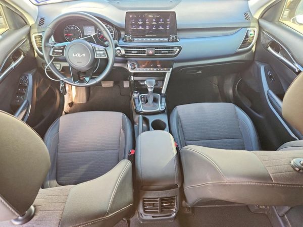 2023 KIA SELTOS