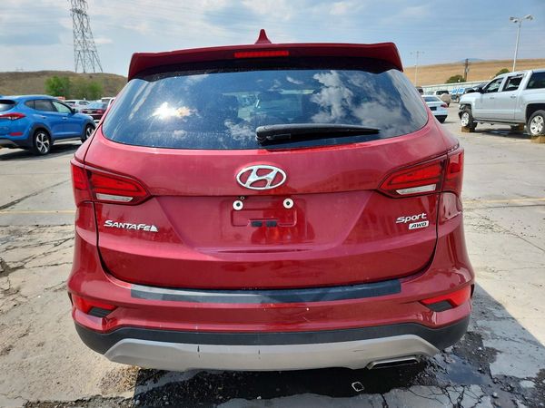 2017 HYUNDAI SANTA FE Base