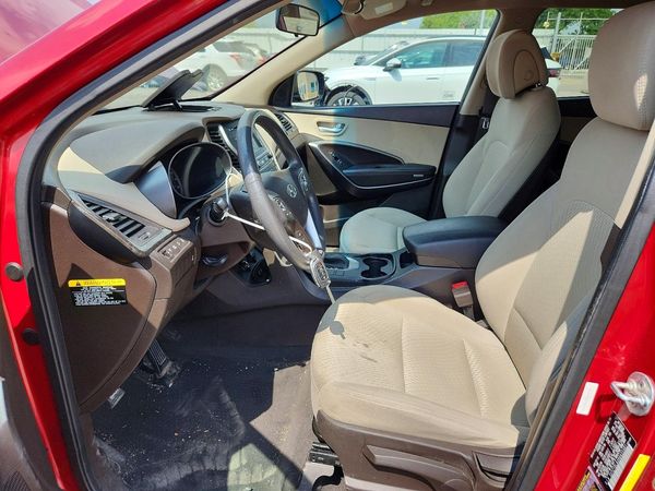 2017 HYUNDAI SANTA FE Base