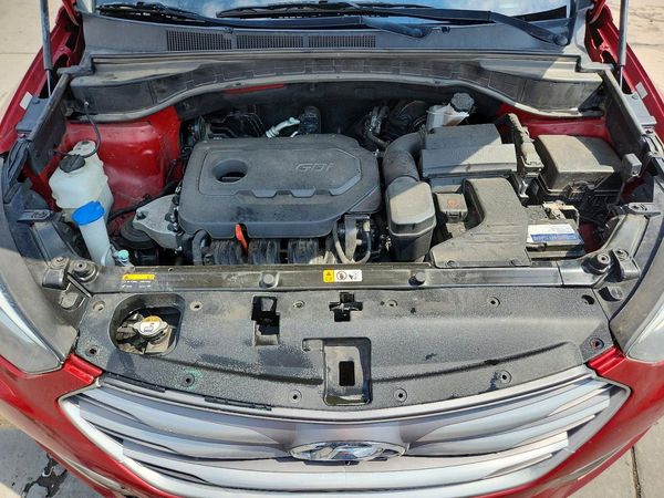 2017 HYUNDAI SANTA FE Base