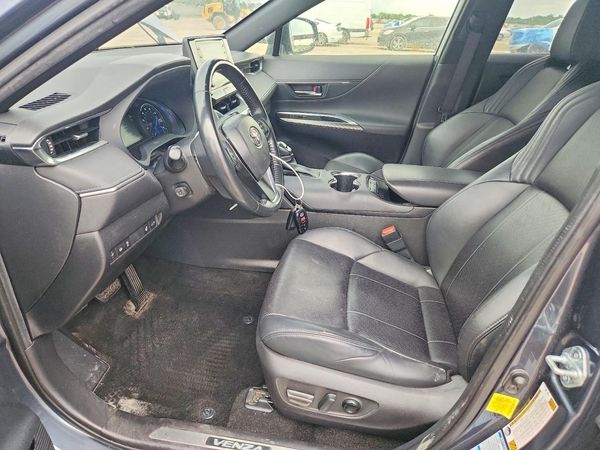2021 TOYOTA VENZA