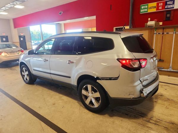 2017 CHEVROLET TRAVERSE LS