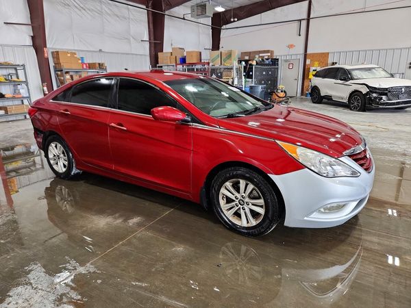 2012 HYUNDAI SONATA Middle-low level