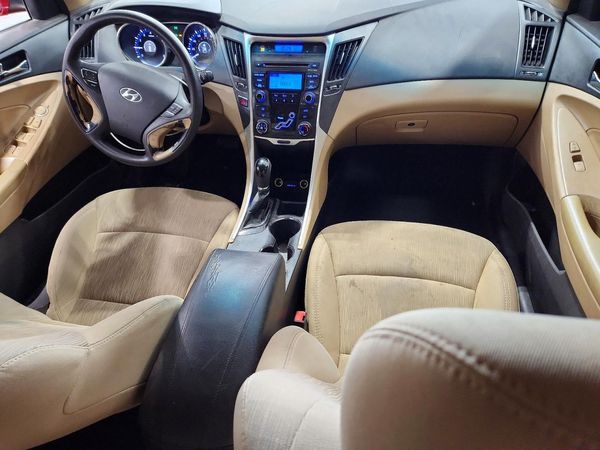 2012 HYUNDAI SONATA Middle-low level
