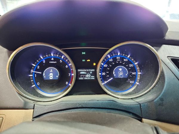 2012 HYUNDAI SONATA Middle-low level