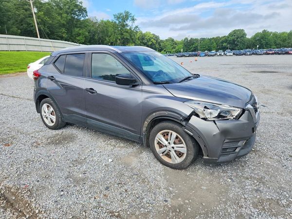 2019 NISSAN KICKS