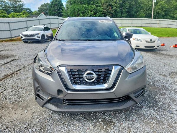 2019 NISSAN KICKS