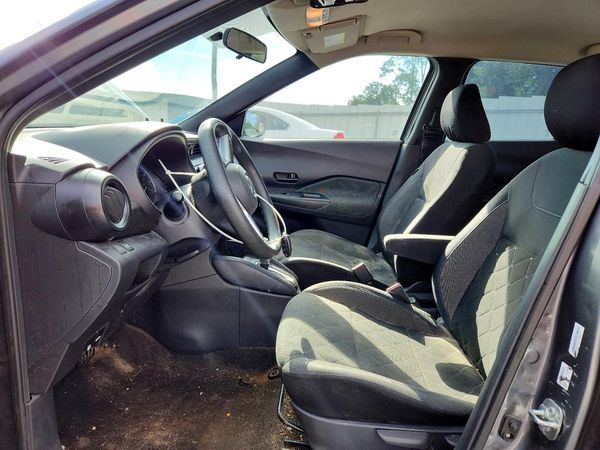2019 NISSAN KICKS