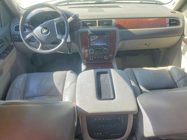 2012 CHEVROLET TAHOE LTZ